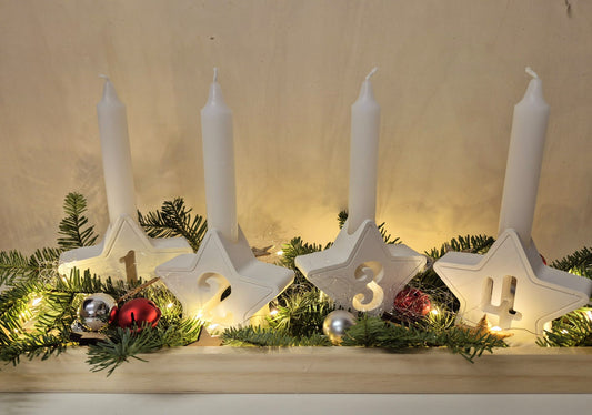 Adventskranz mit Lichterkette